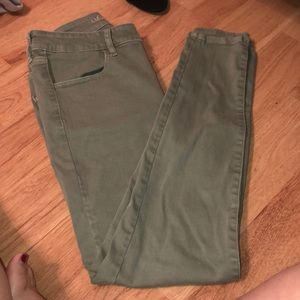 American Eagle army green Jeans